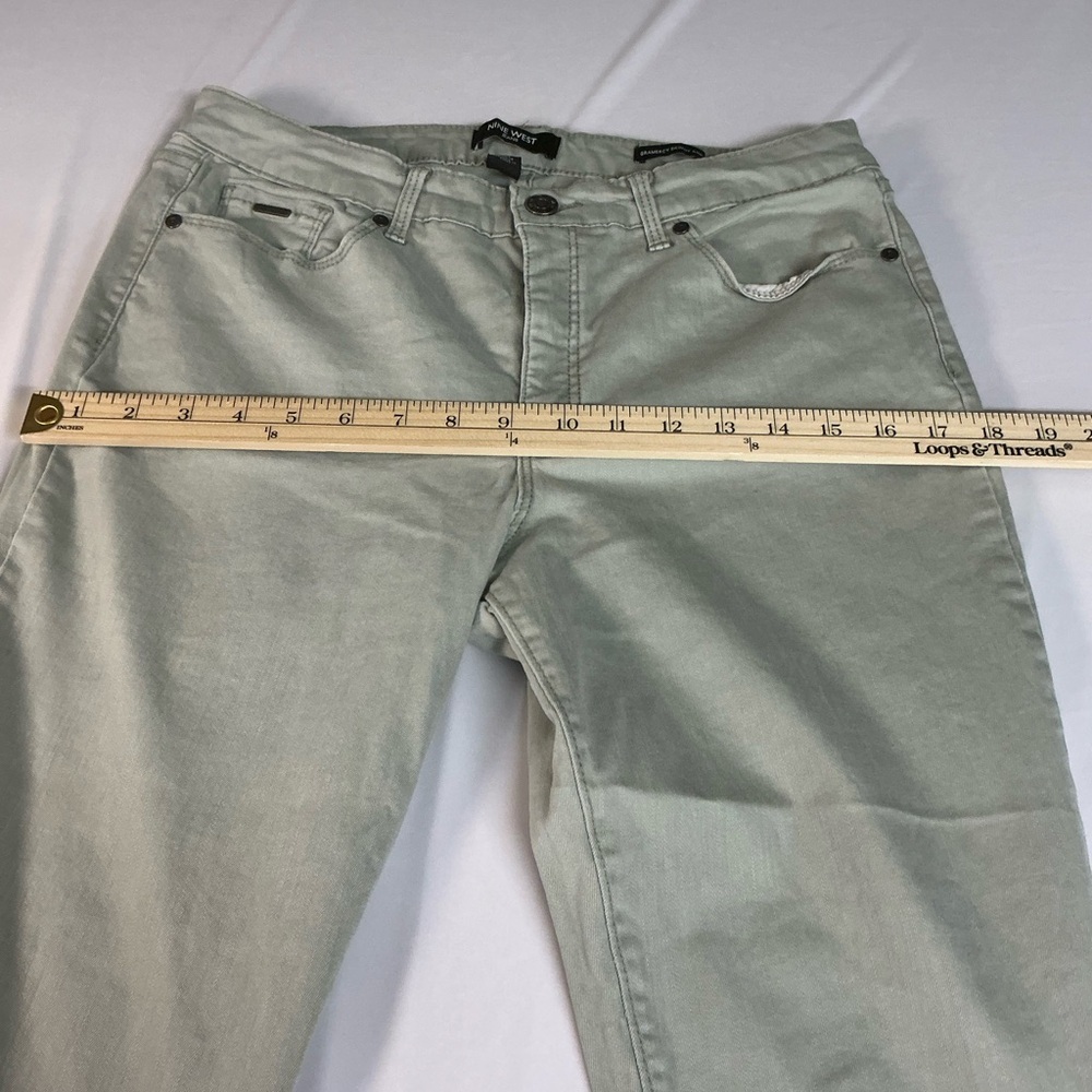 Nine West Women's Soft Gray‎ Straight Leg Jeans - Picture 10 of 15